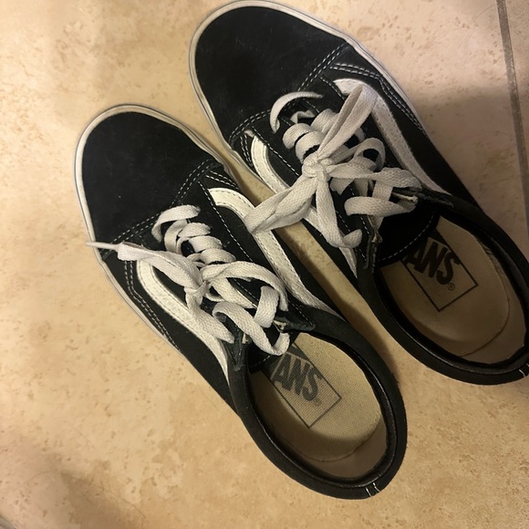 Black Vans, size US Women’s 5.5 - Picture 2 of 5